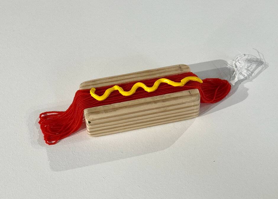 Hot Dog (No Flies) 4